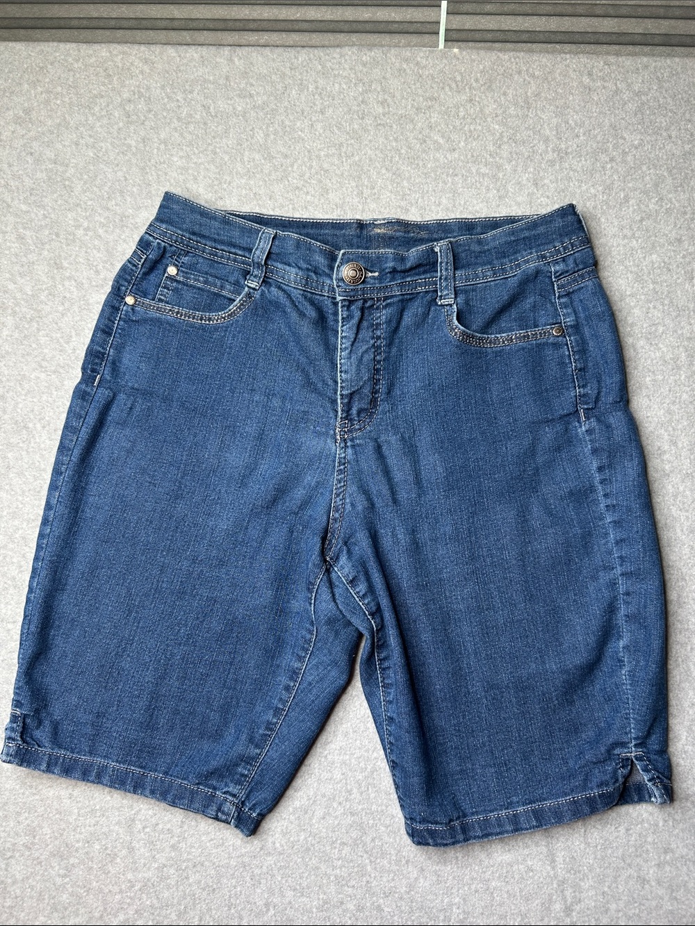 Hannah‎ Blue Denim Women's Jean Shorts